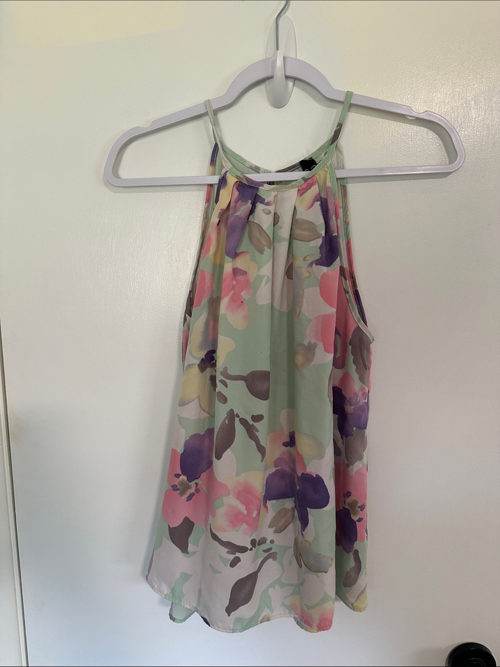Windsor Mint, Pink & Purple Floral Halter Top Size Medium